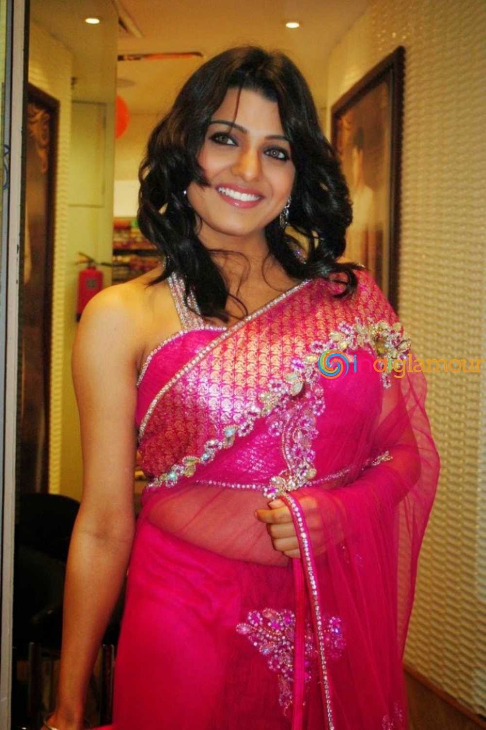 Tashu Kaushik Actress hd photo