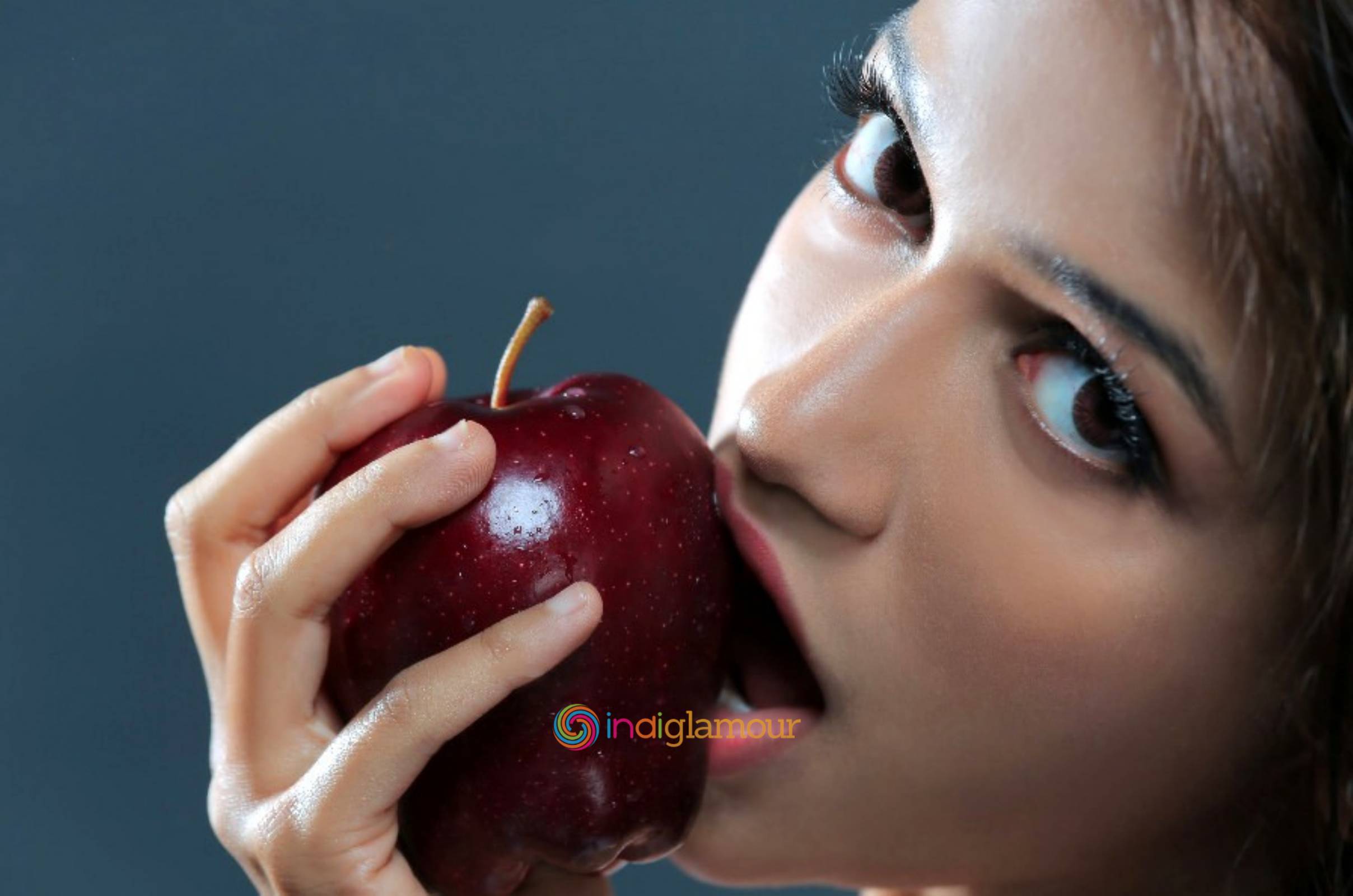 Anaika Soti Actress hd photo