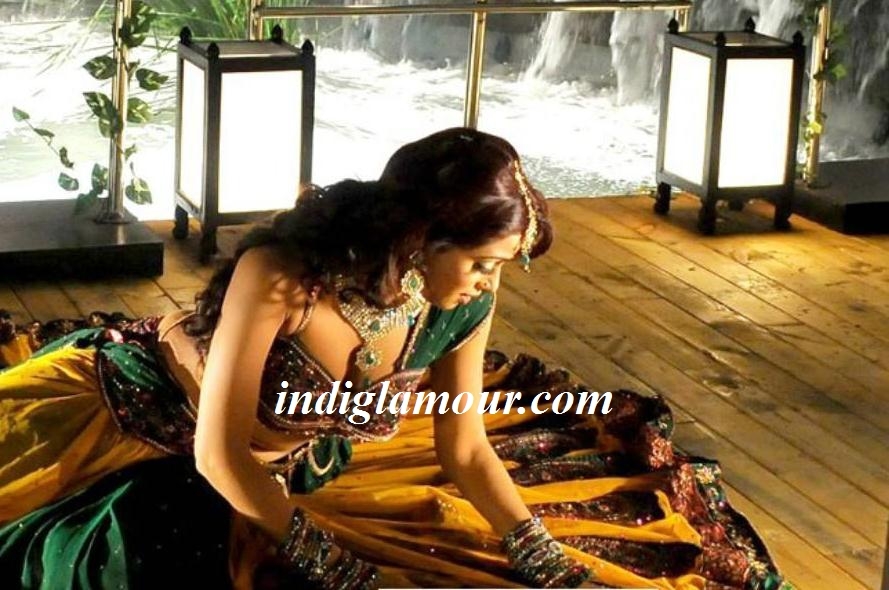 Udaya Bhanu Actress hd photo