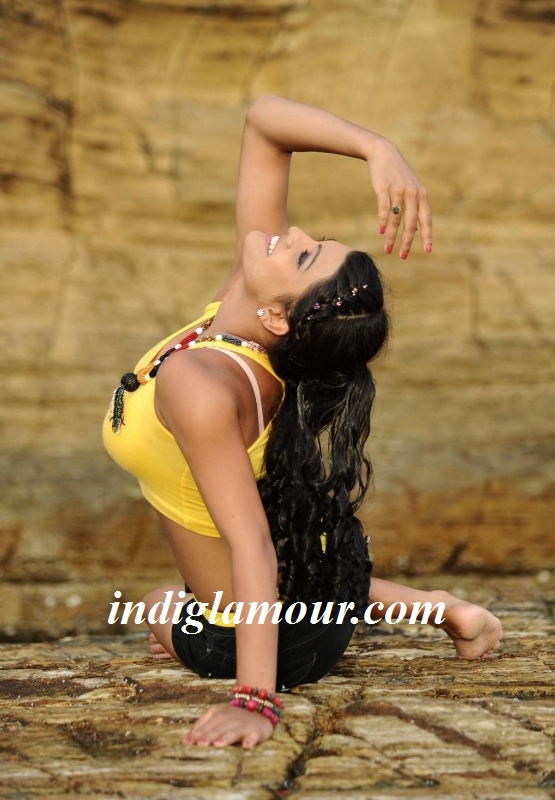 Tashu Kaushik Actress hd photo