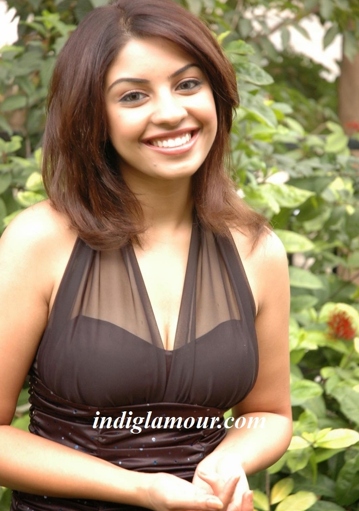 Richa Gangopadhyay Actress hd photo