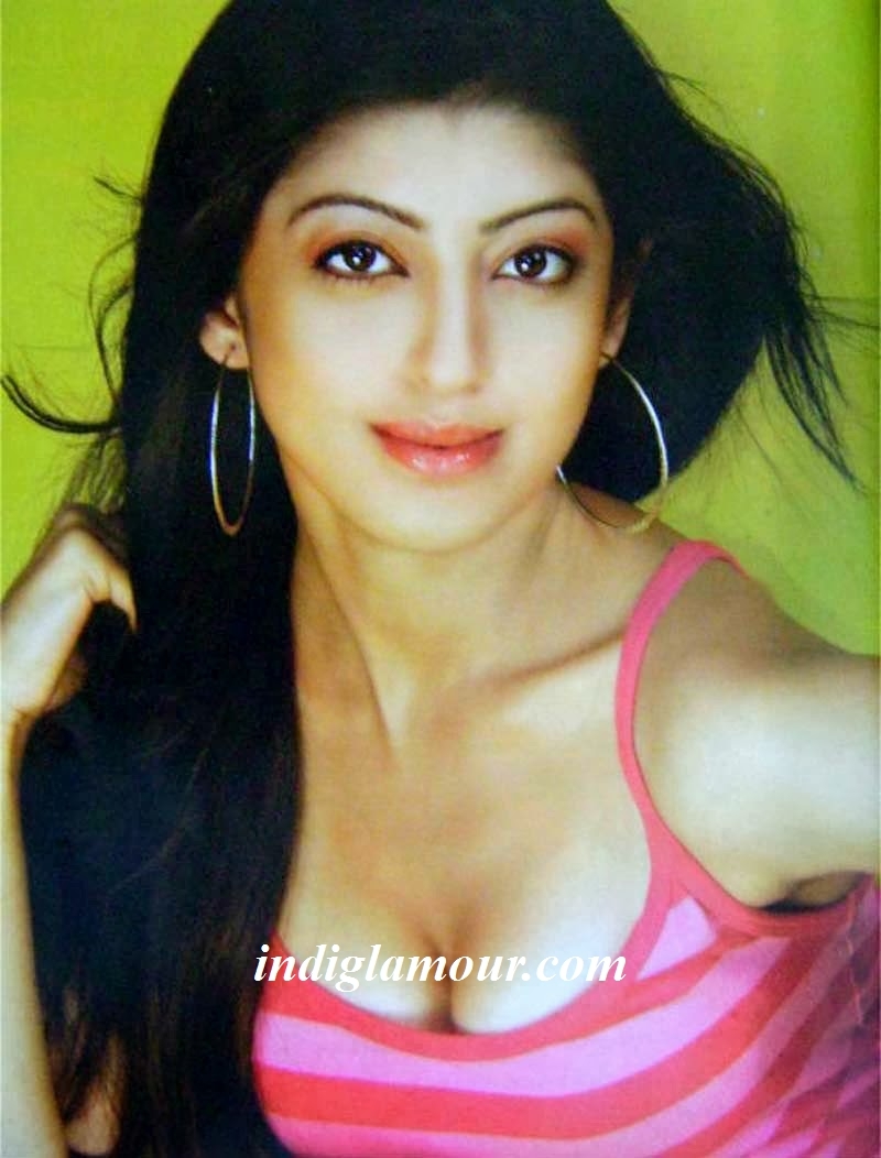 Pranitha Subhash Actress hd photo