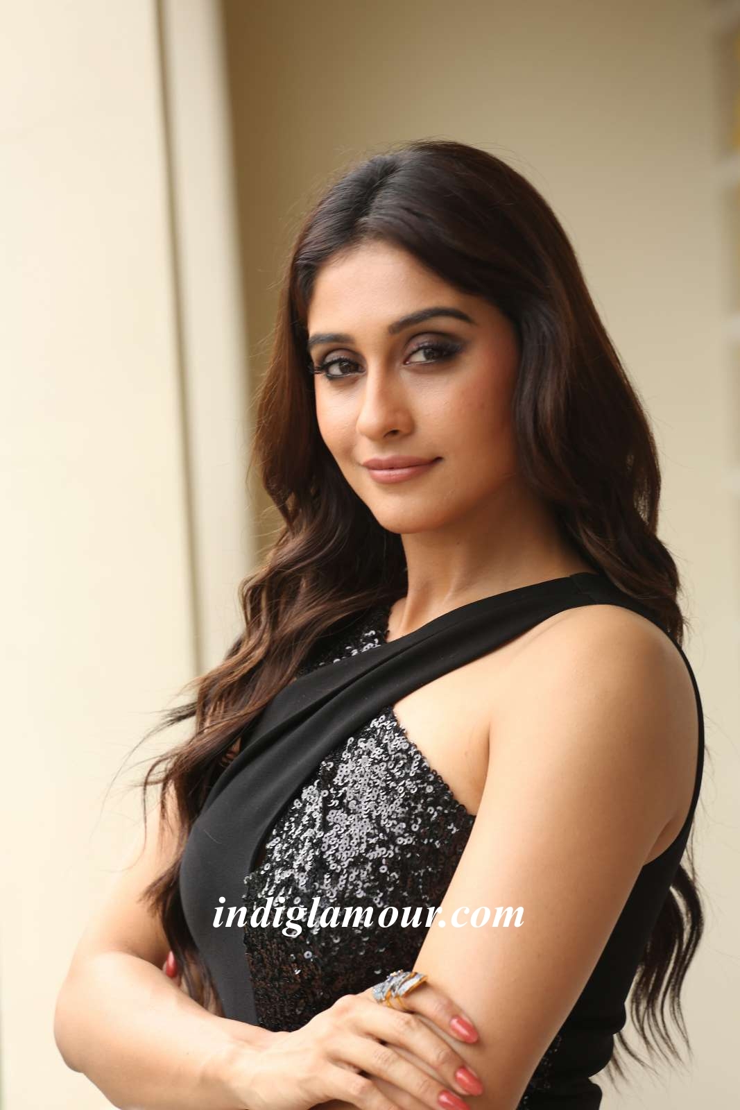 Regina Cassandra Actress hd photo