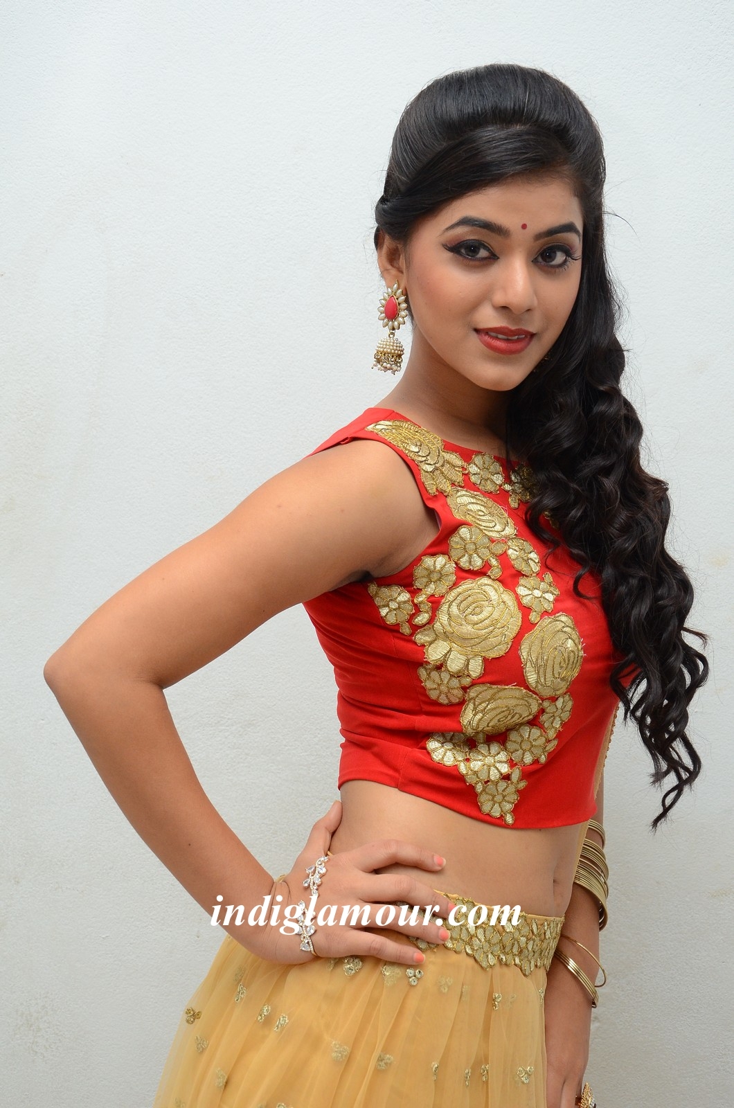 Yami Bhaskar Actress hd photo