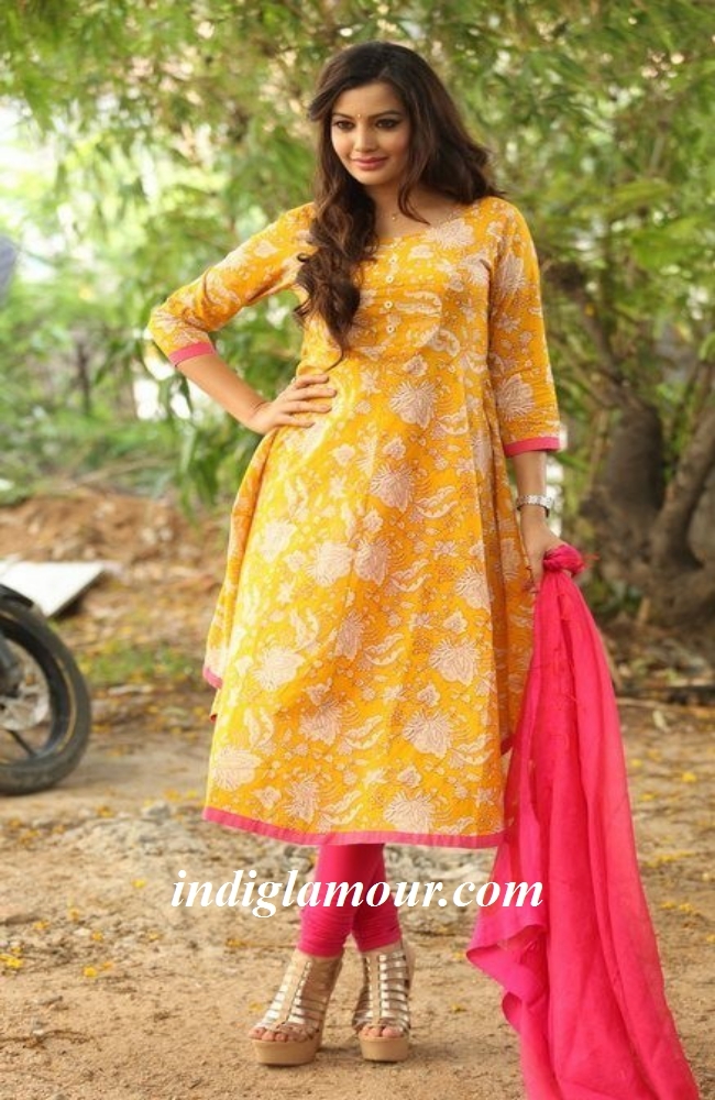 Deeksha Panth Actress hd photo
