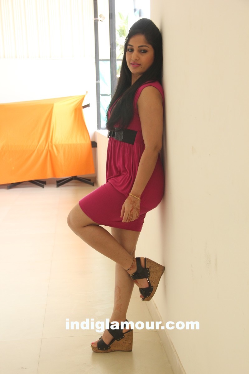 Madhavi Latha Actress hd photo