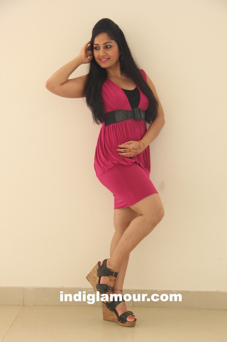 Madhavi Latha Actress hd photo