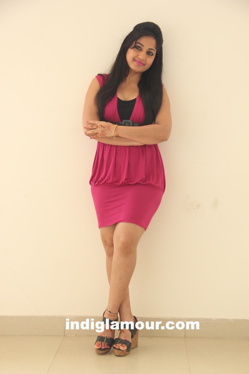 Madhavi Latha Actress hd photo
