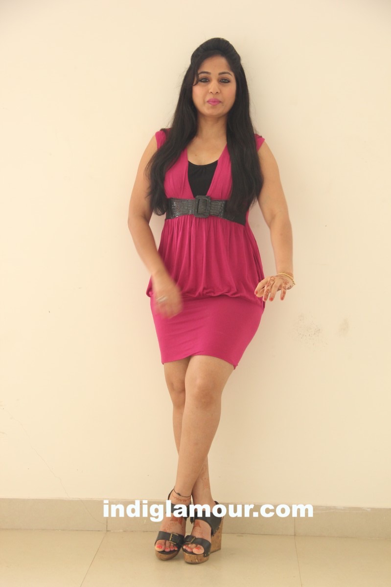 Madhavi Latha Actress hd photo