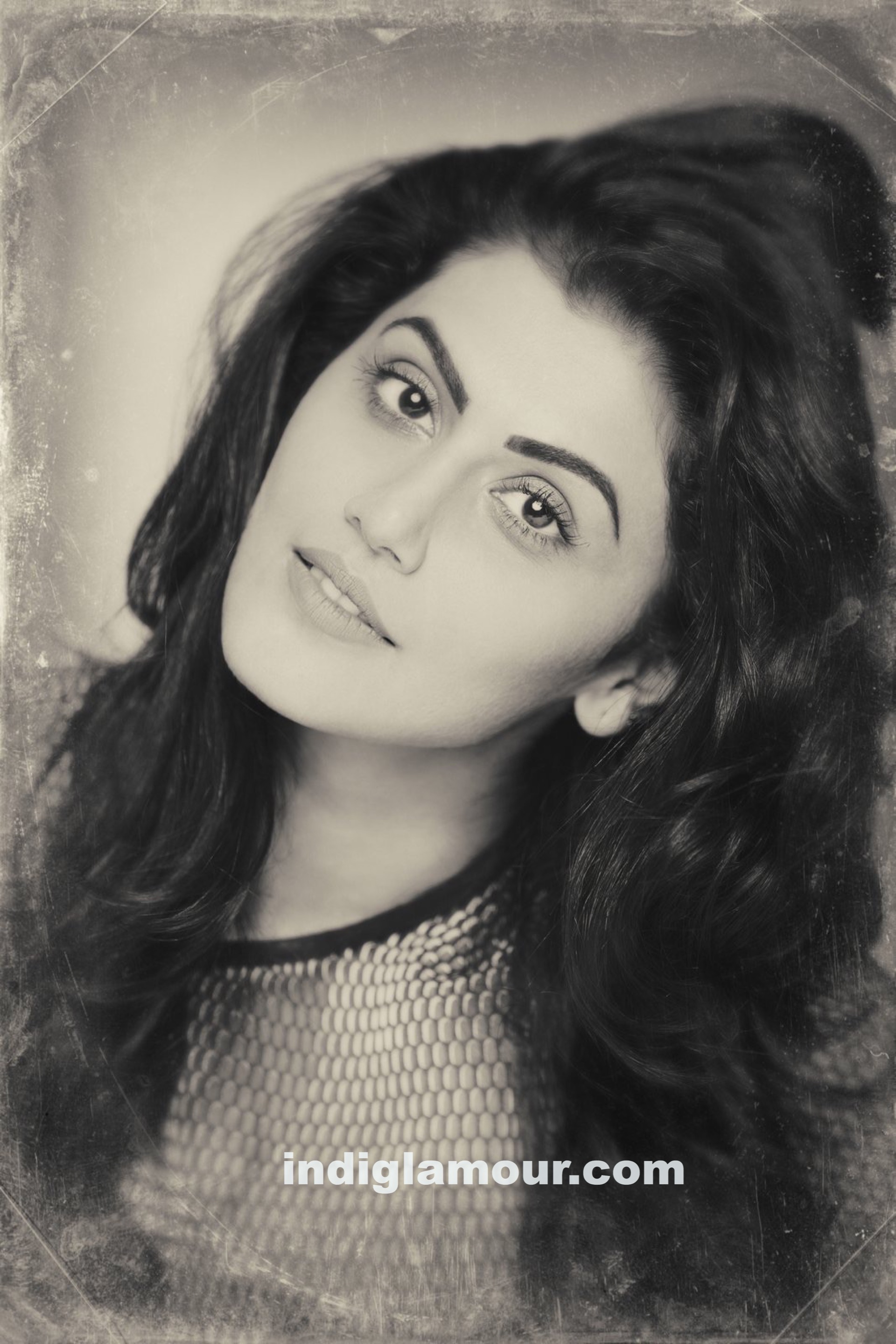 Tapsee Actress hd photo