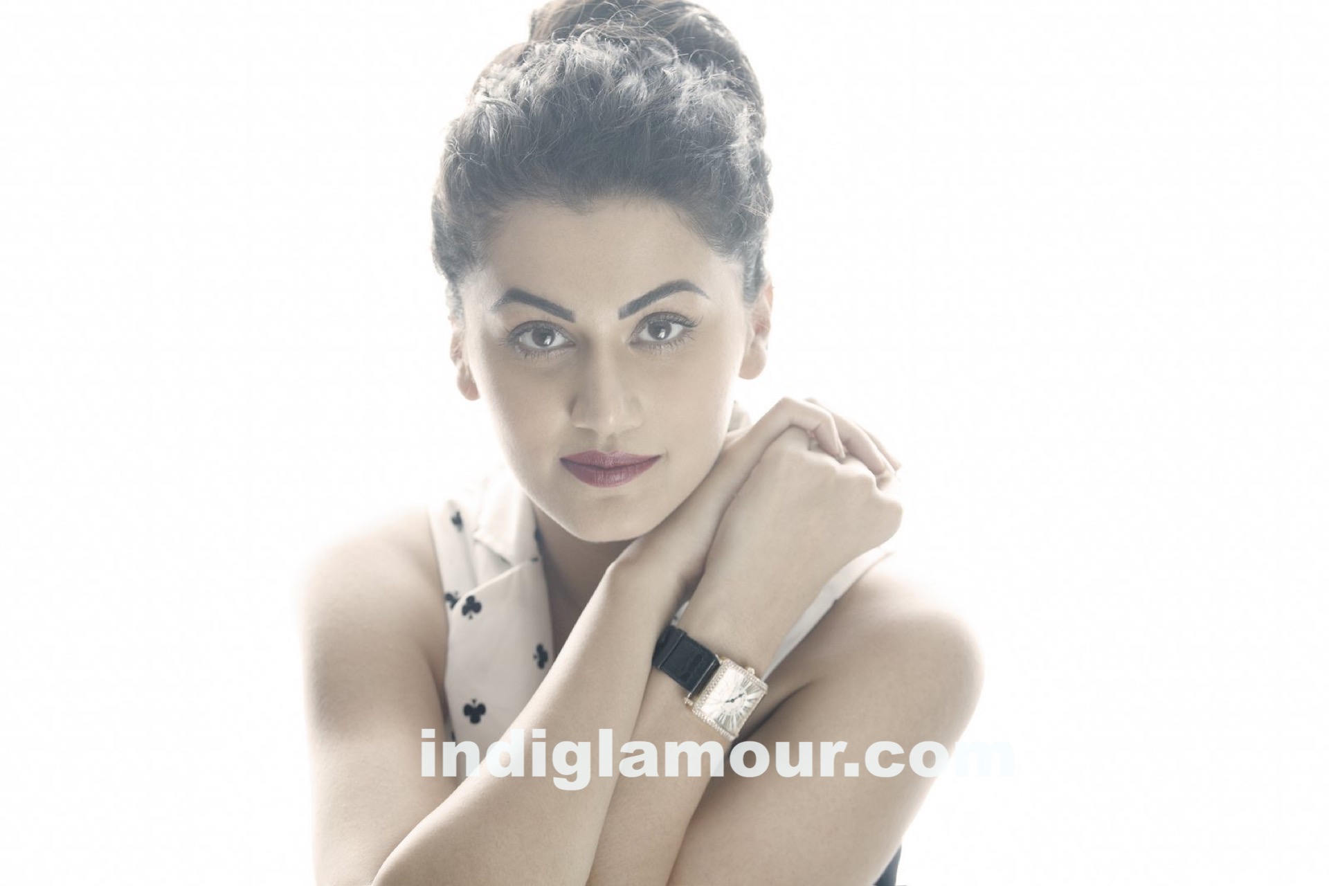 Tapsee Actress hd photo