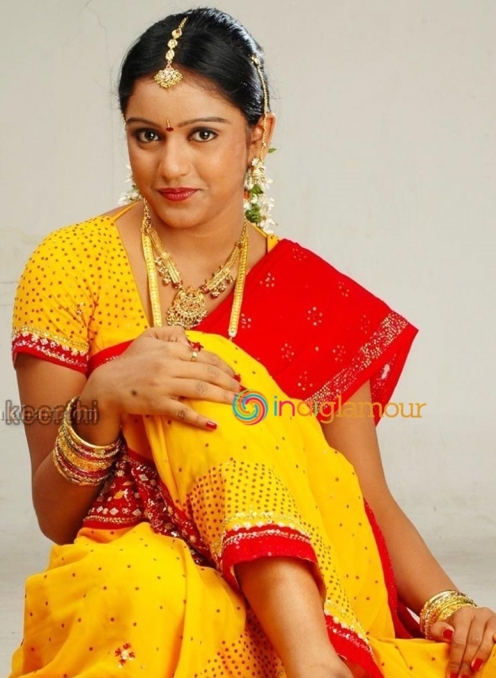 Keerthi Actress hd photo