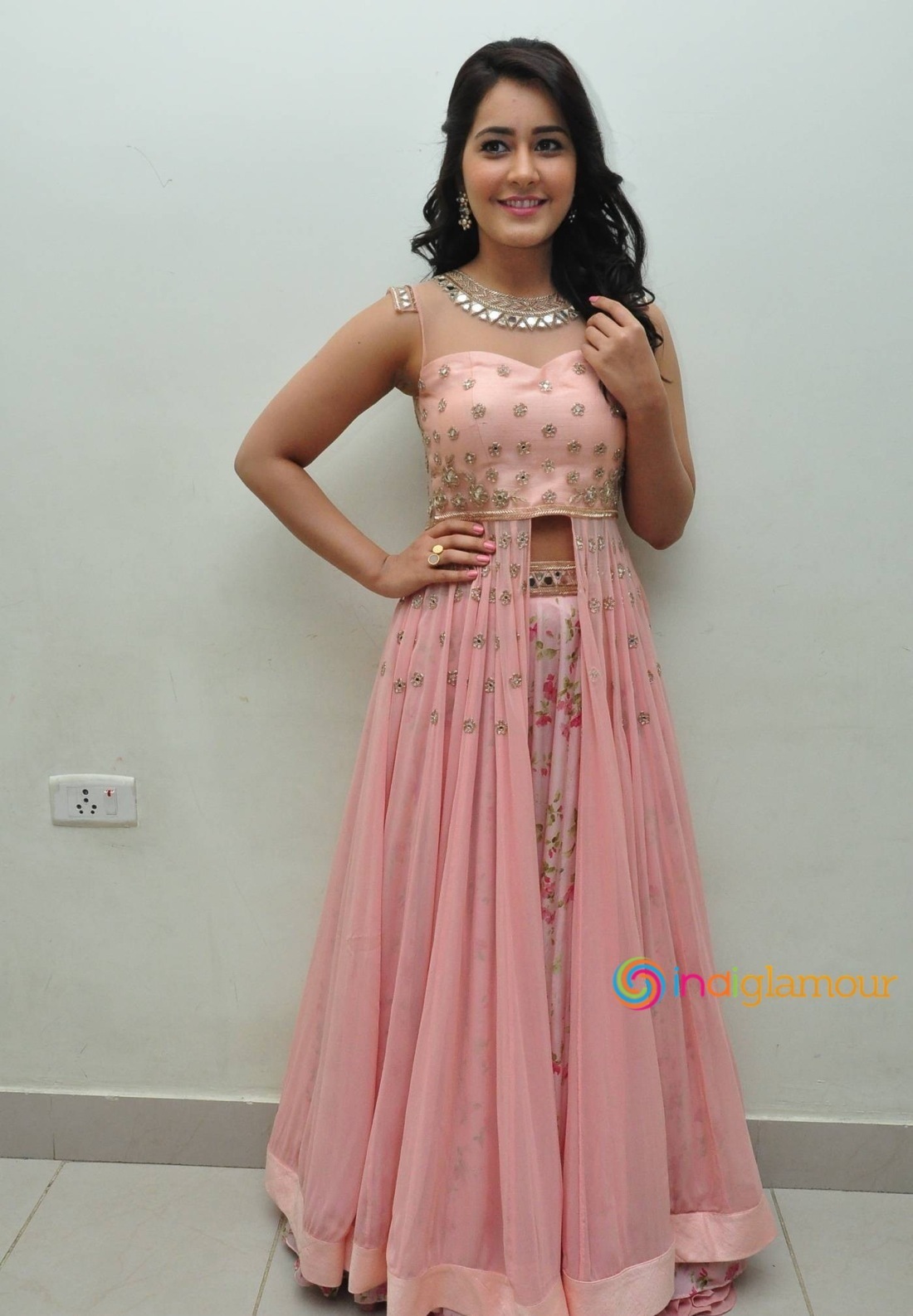 Rashi Khanna Actress hd photo