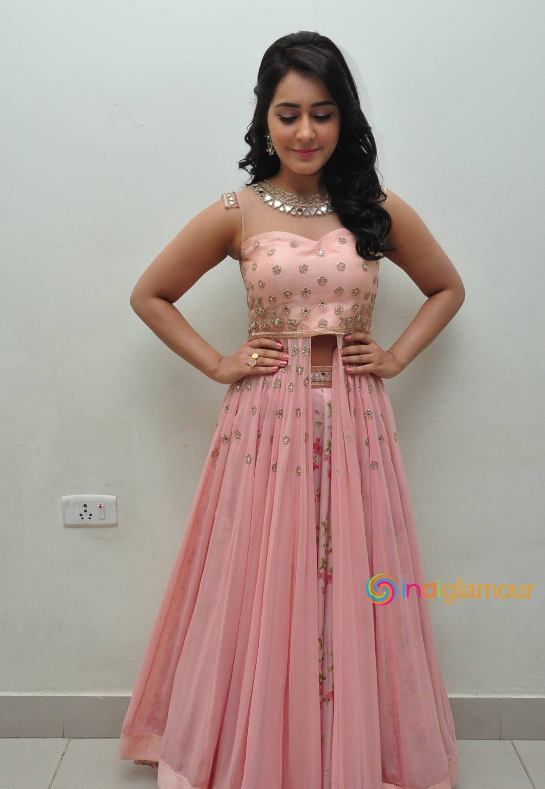 Rashi Khanna Actress hd photo