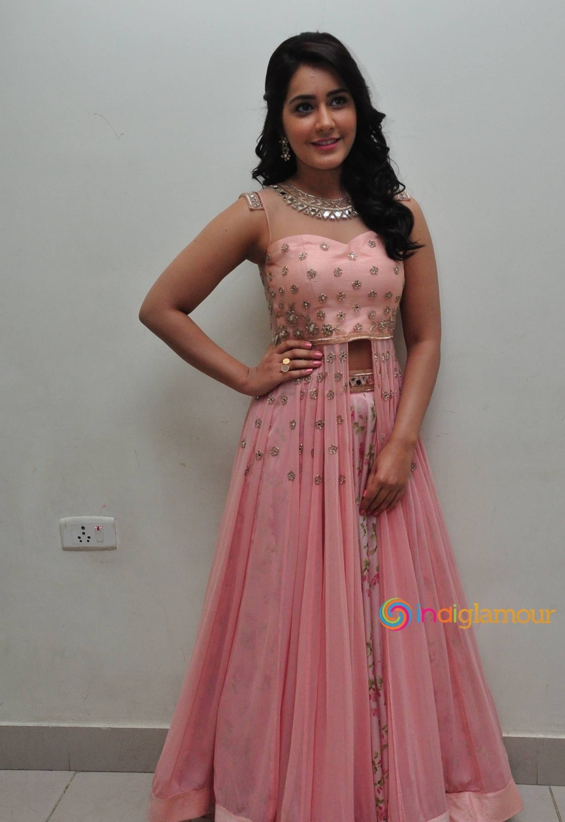 Rashi Khanna Actress hd photo
