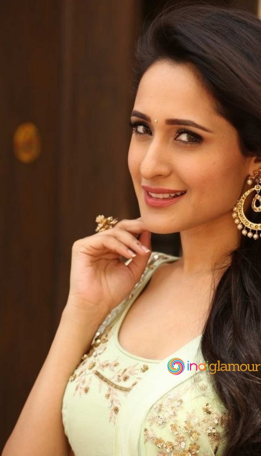 Pragya Jaiswal Actress hd photo