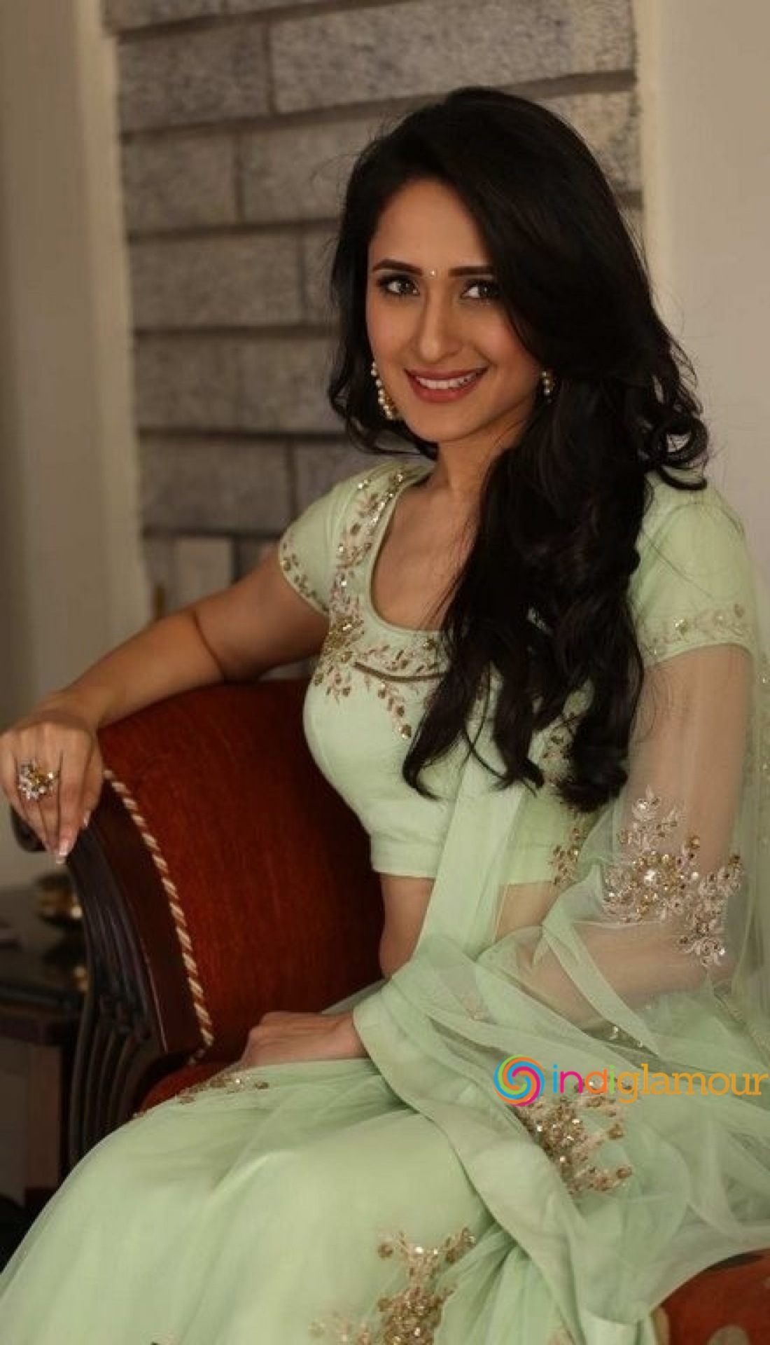 Pragya Jaiswal Actress hd photo