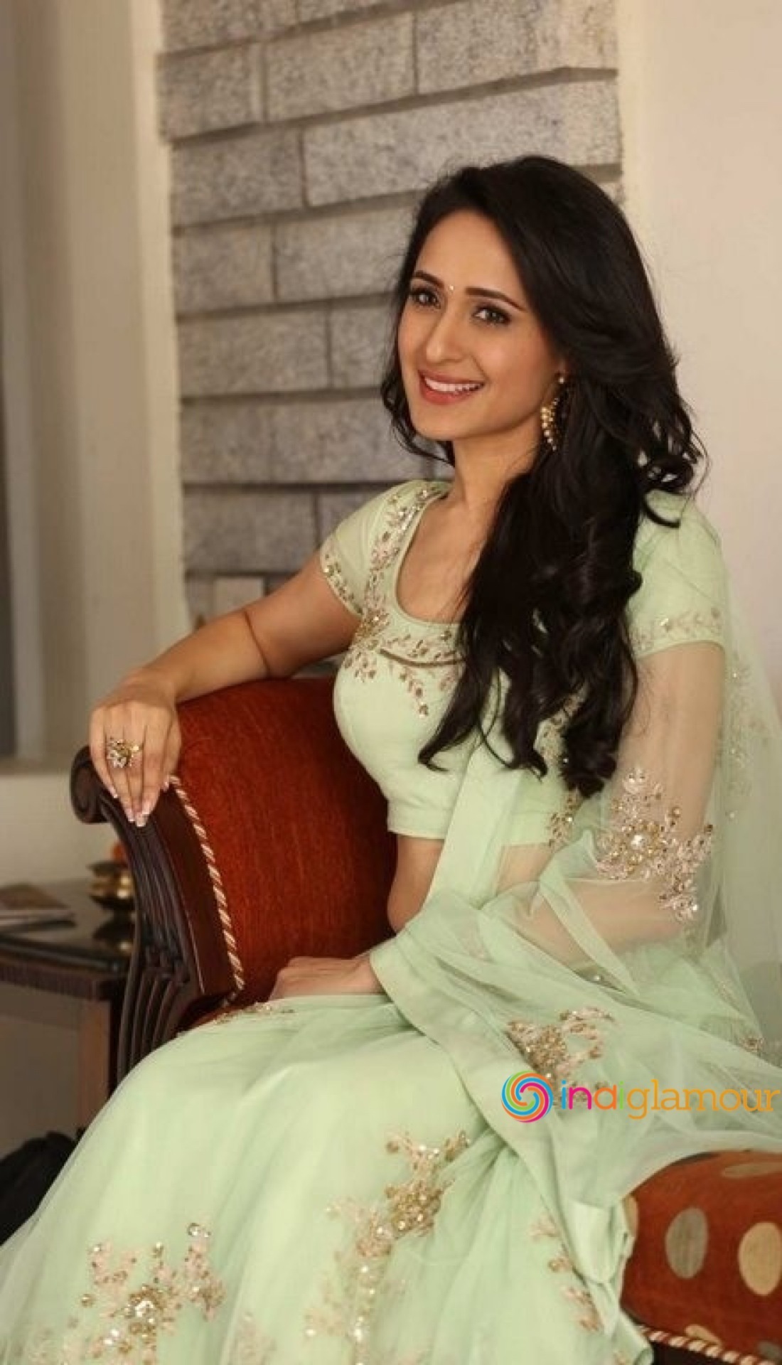 Pragya Jaiswal Actress hd photo