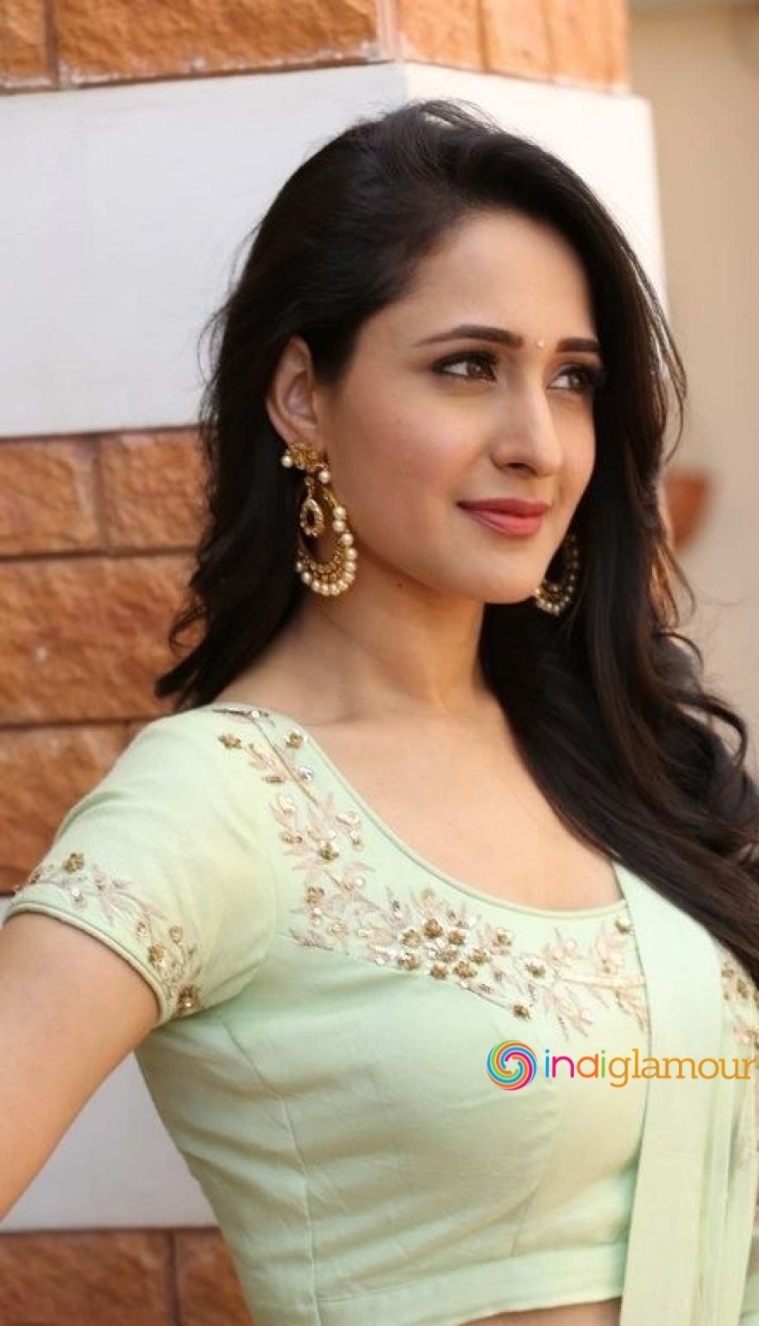 Pragya Jaiswal Actress hd photo