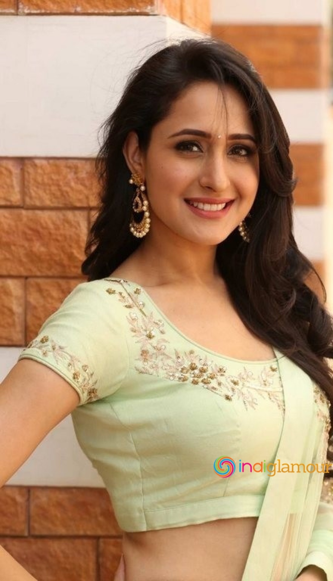 Pragya Jaiswal Actress hd photo