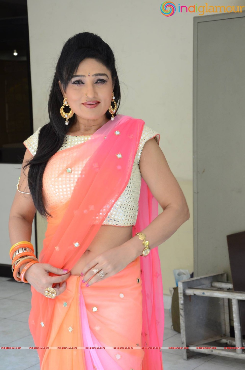 Ramya Sri Actress hd photo
