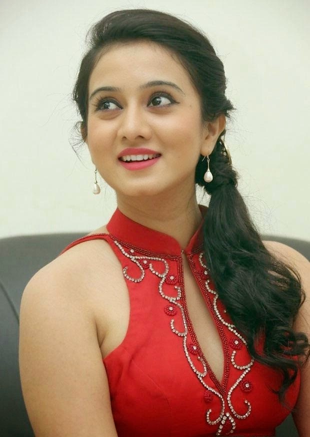 Harshika Poonacha Actress hd photo