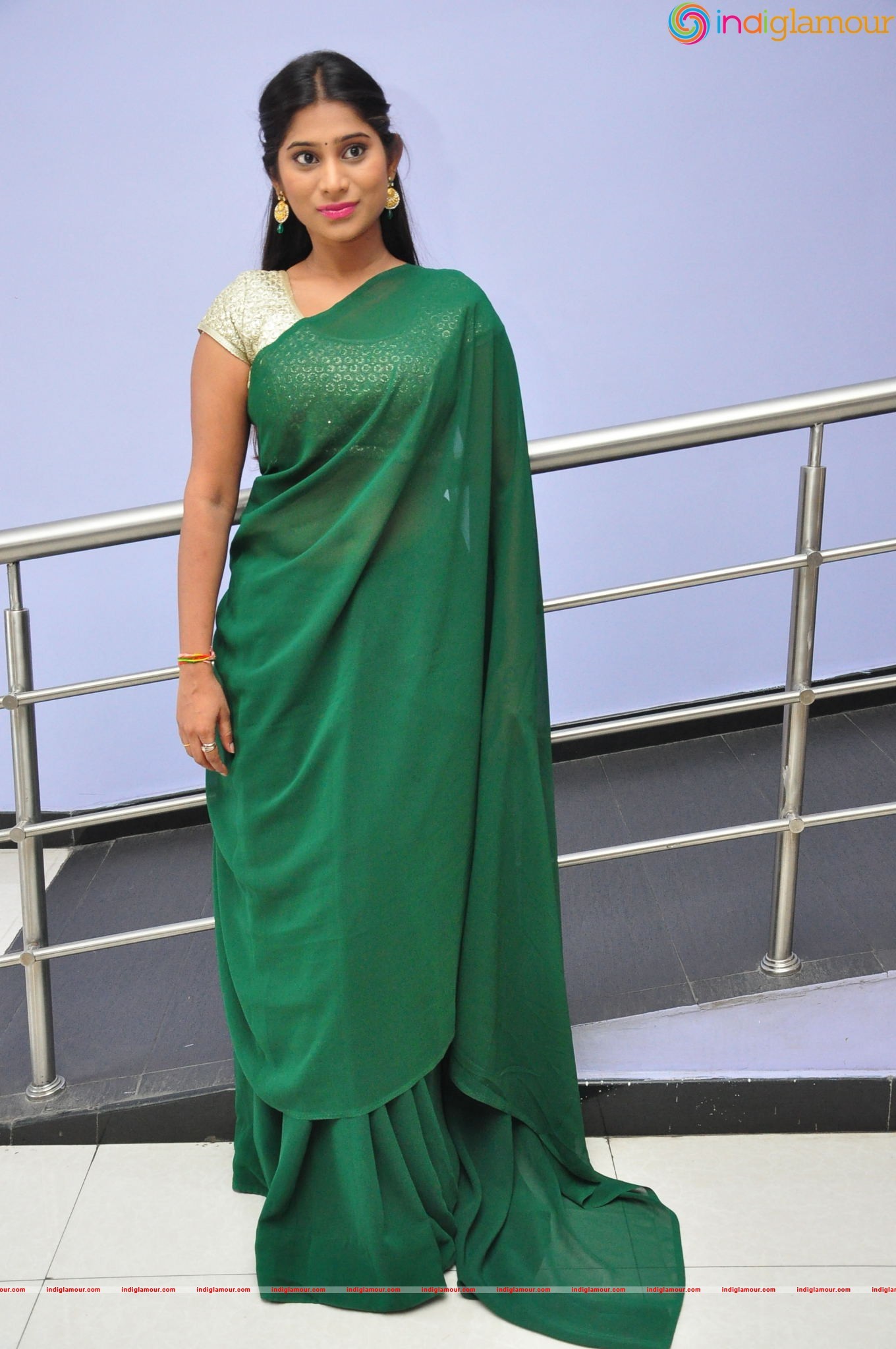 Midhuna Actress hd photo