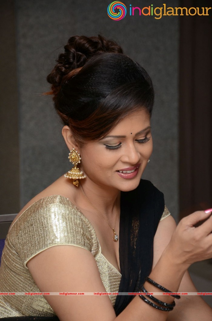 Shilpa Chakravarthy Actress hd photo