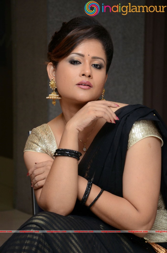 Shilpa Chakravarthy Actress hd photo