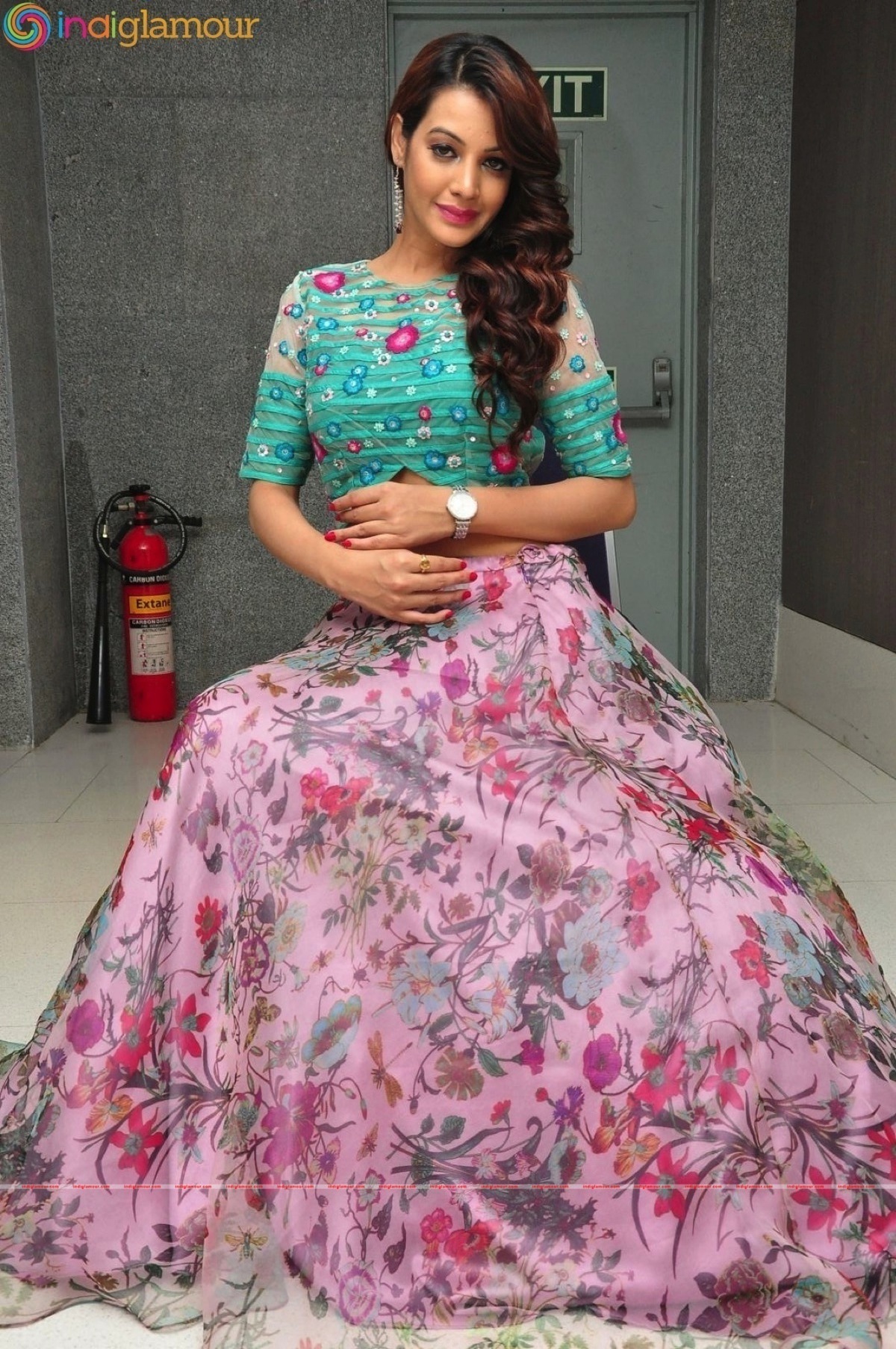 Deeksha Panth Actress hd photo