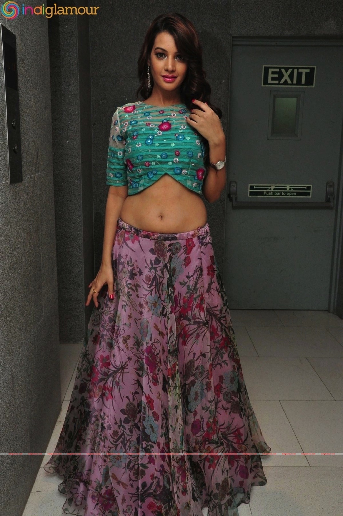 Deeksha Panth Actress hd photo
