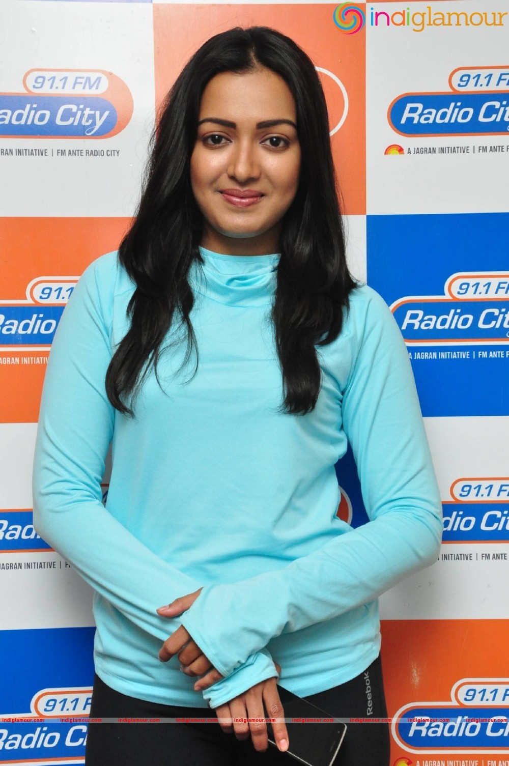 Catherine Tresa Actress hd photo