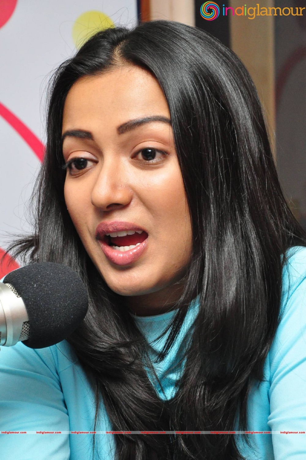 Catherine Tresa Actress hd photo