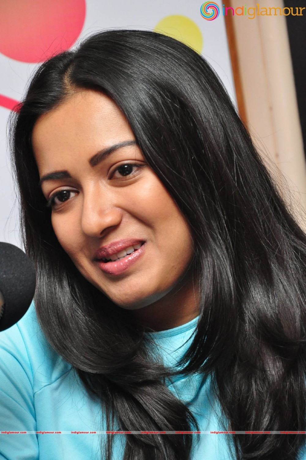 Catherine Tresa Actress hd photo