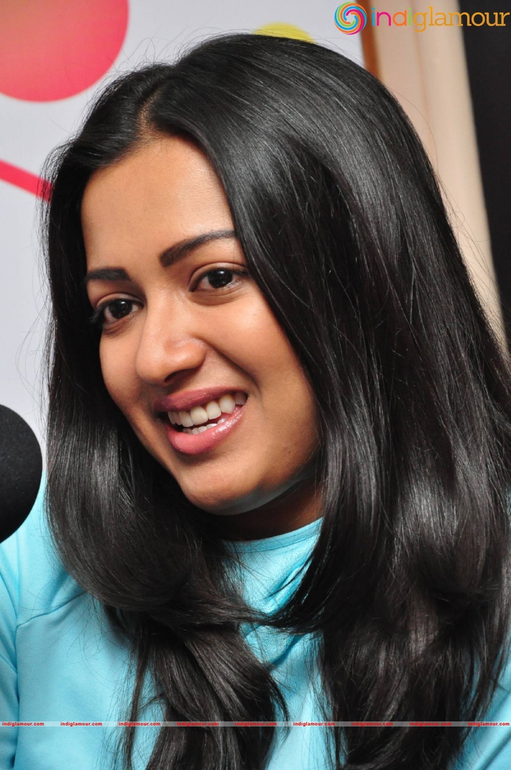 Catherine Tresa Actress hd photo