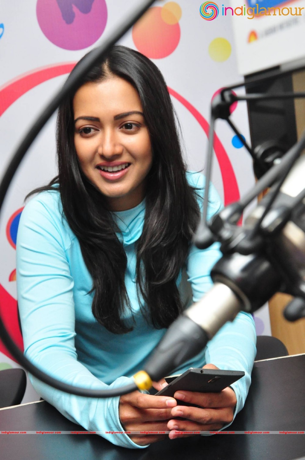 Catherine Tresa Actress hd photo