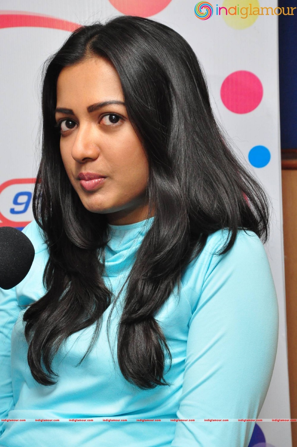 Catherine Tresa Actress hd photo