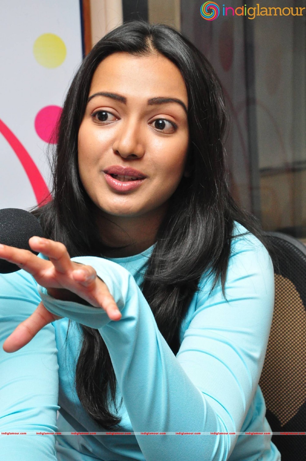 Catherine Tresa Actress hd photo