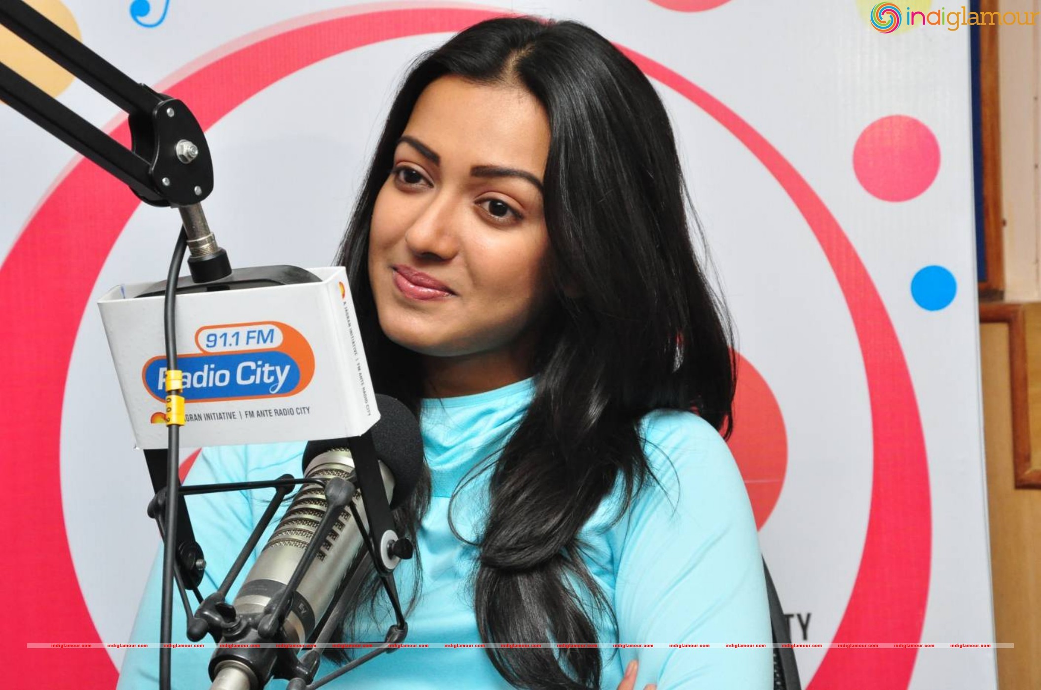 Catherine Tresa Actress hd photo