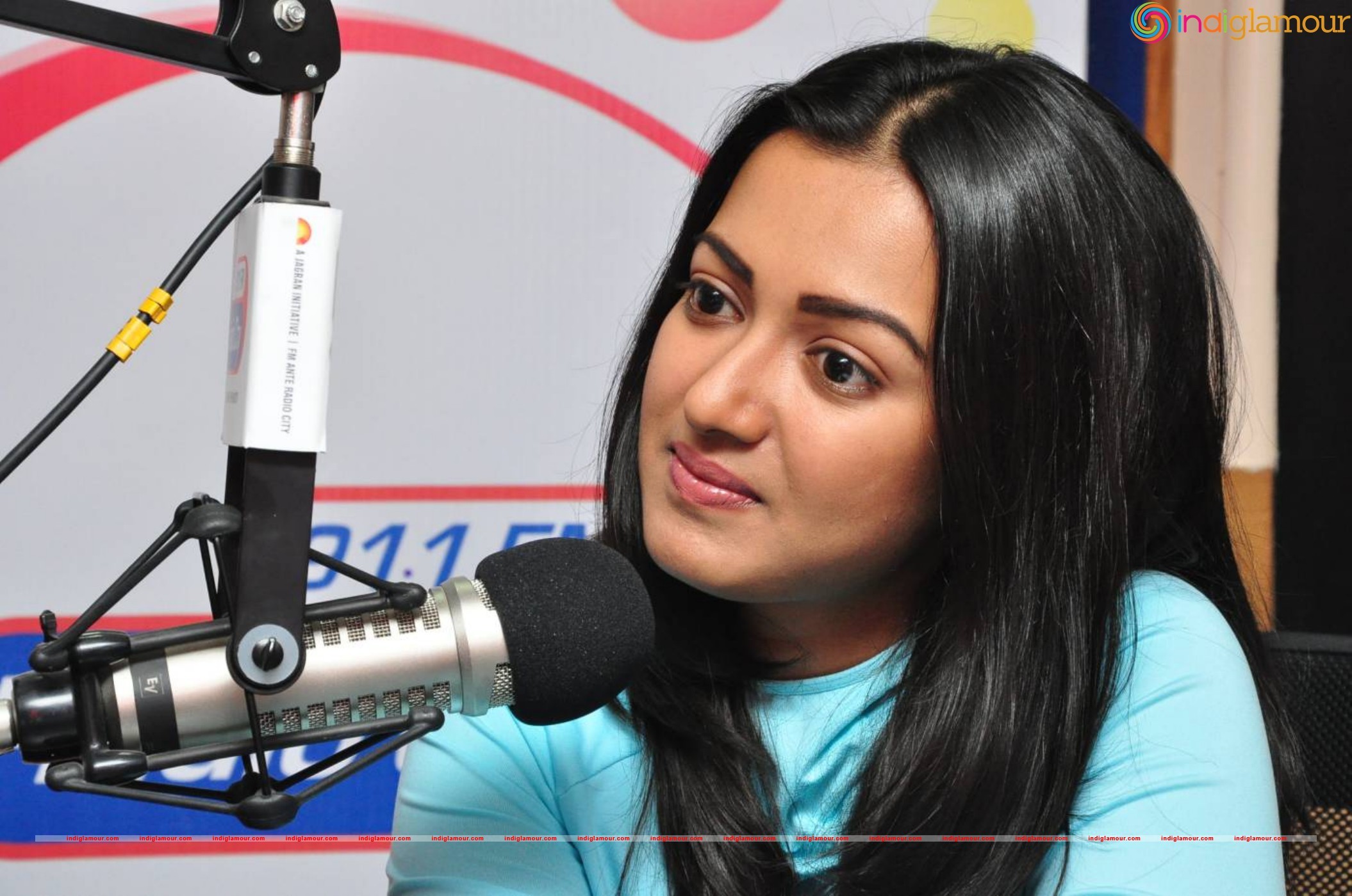 Catherine Tresa Actress hd photo