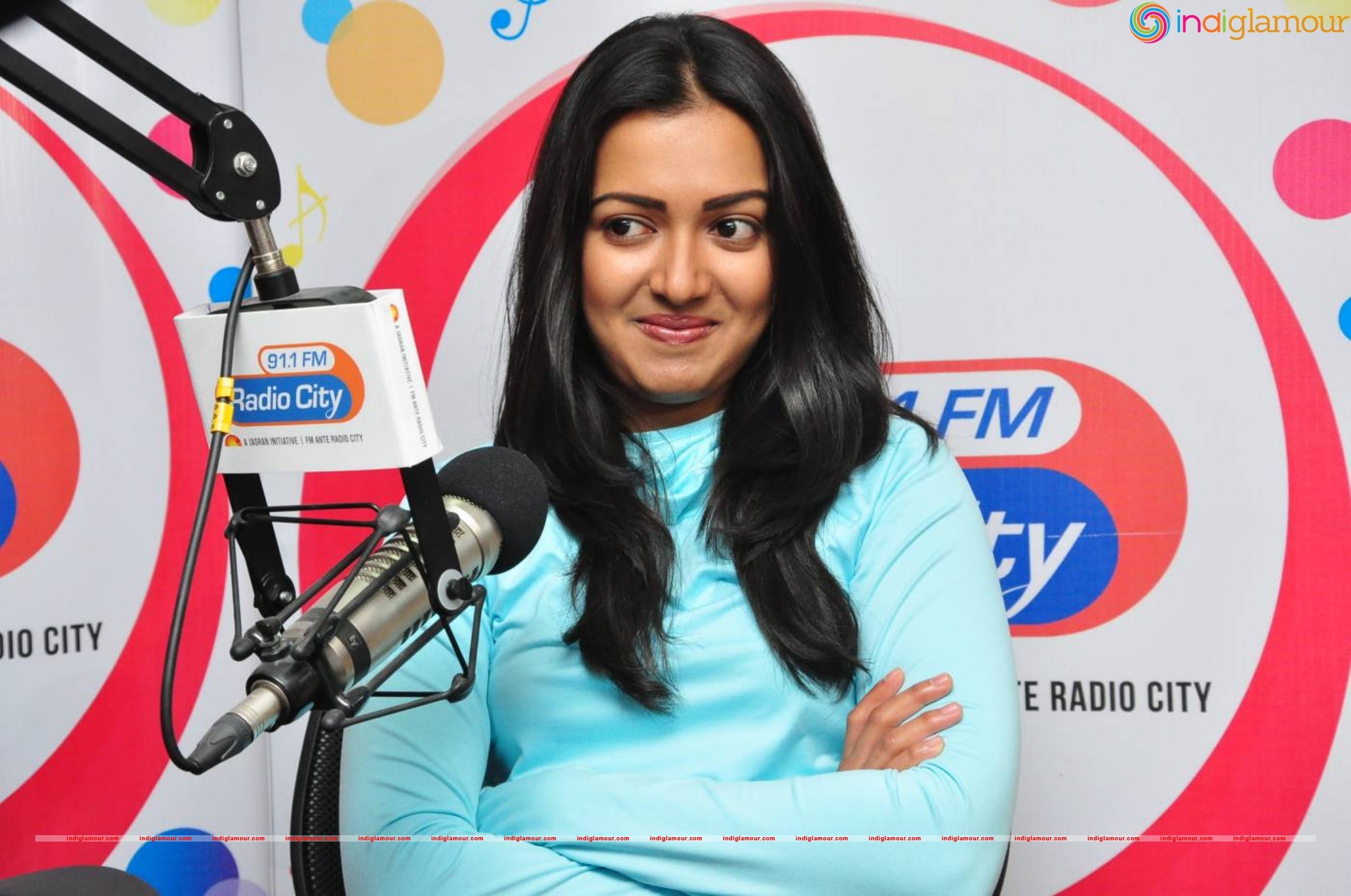 Catherine Tresa Actress hd photo