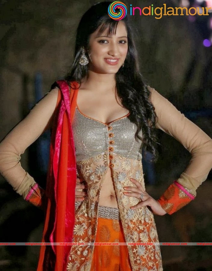 Richa Panai Actress hd photo