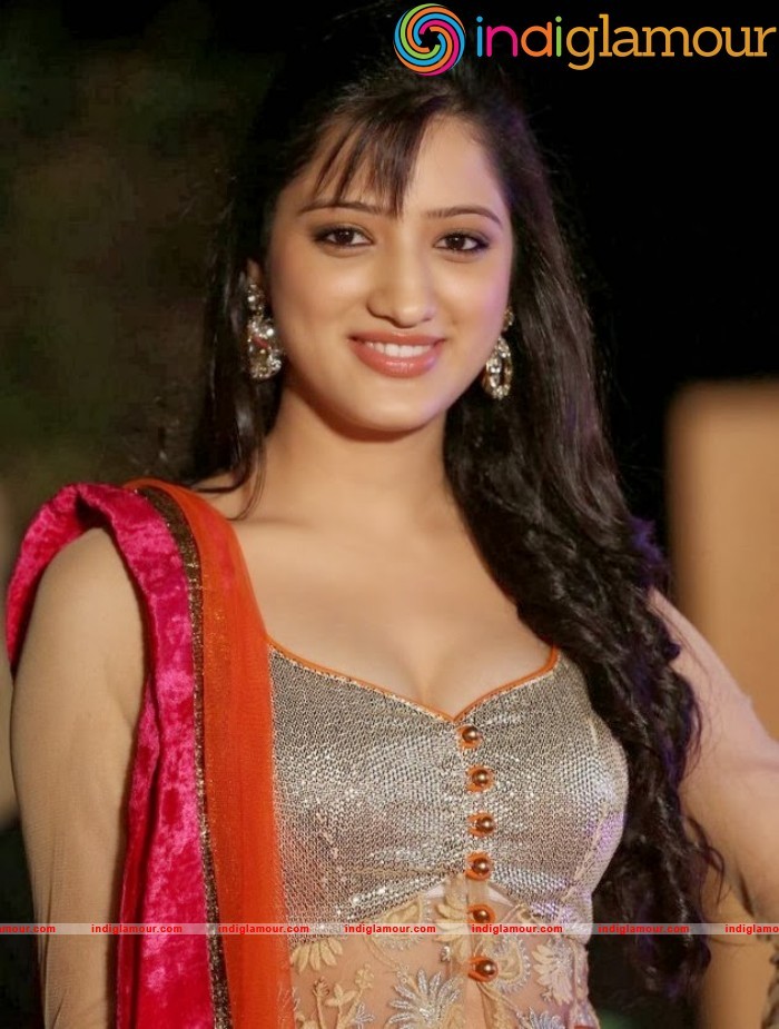 Richa Panai Actress hd photo
