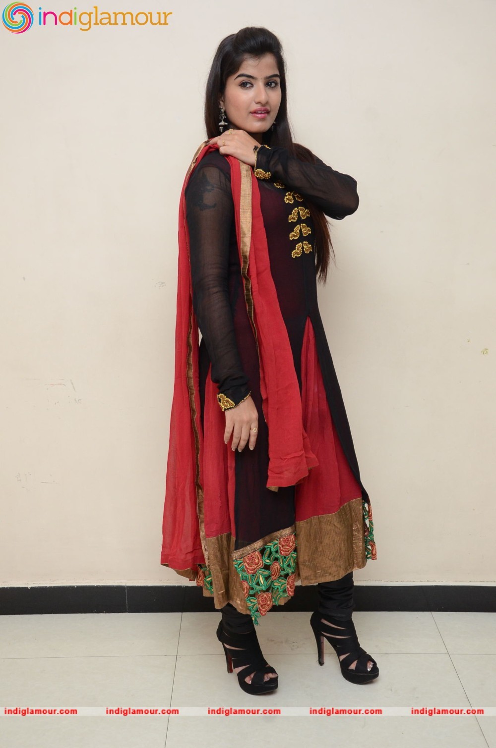 Keerthana Actress hd photo