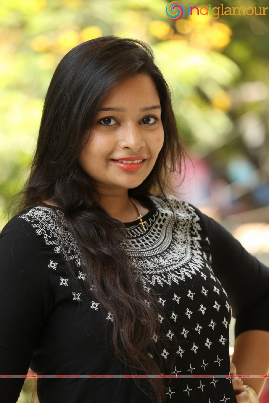 Abhinaya Actress hd photo