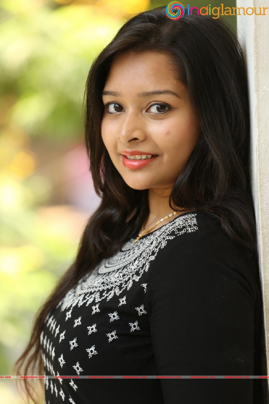 Abhinaya Actress hd photo