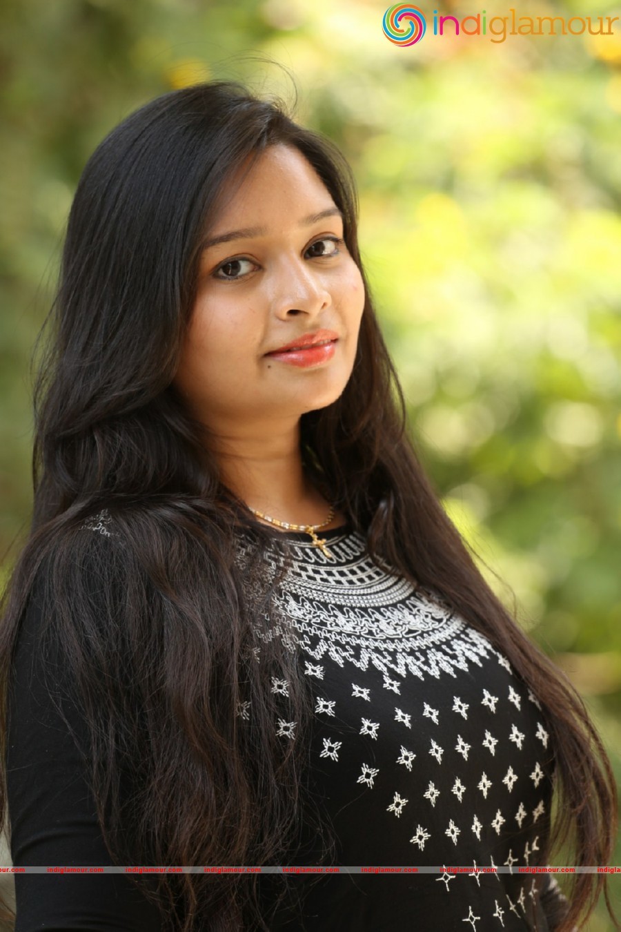 Abhinaya Actress hd photo