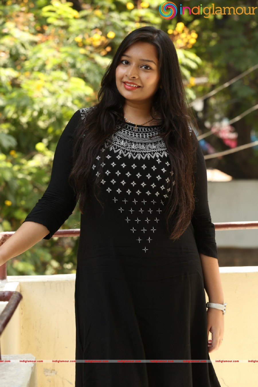 Abhinaya Actress hd photo