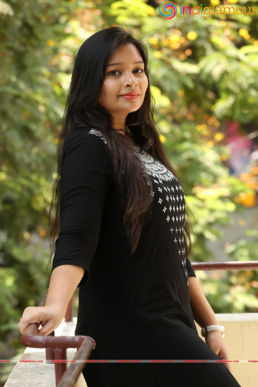 Abhinaya Actress hd photo