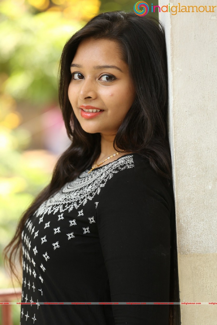 Abhinaya Actress hd photo